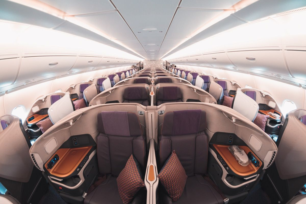 10 Best Business Class Airlines for Corporate Travelers in 2024